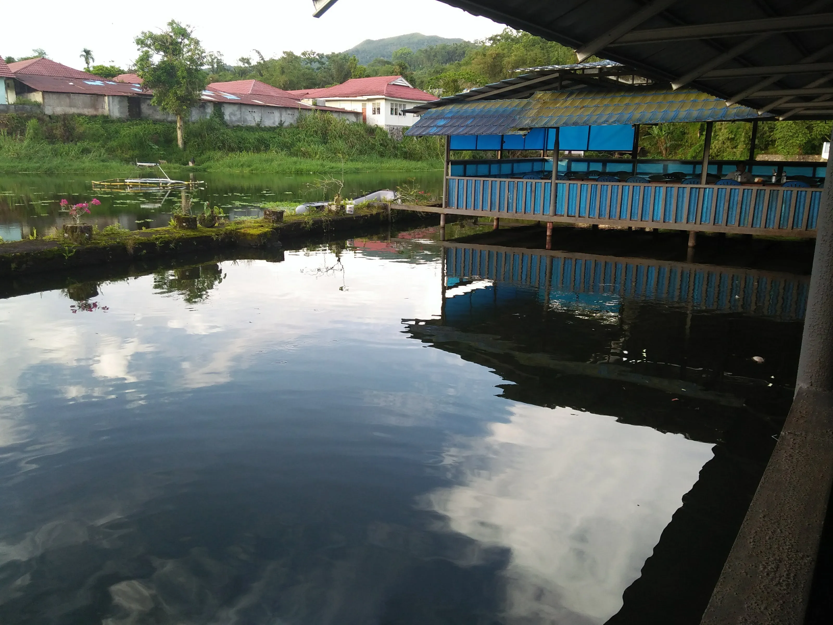 Danau Sineleyan